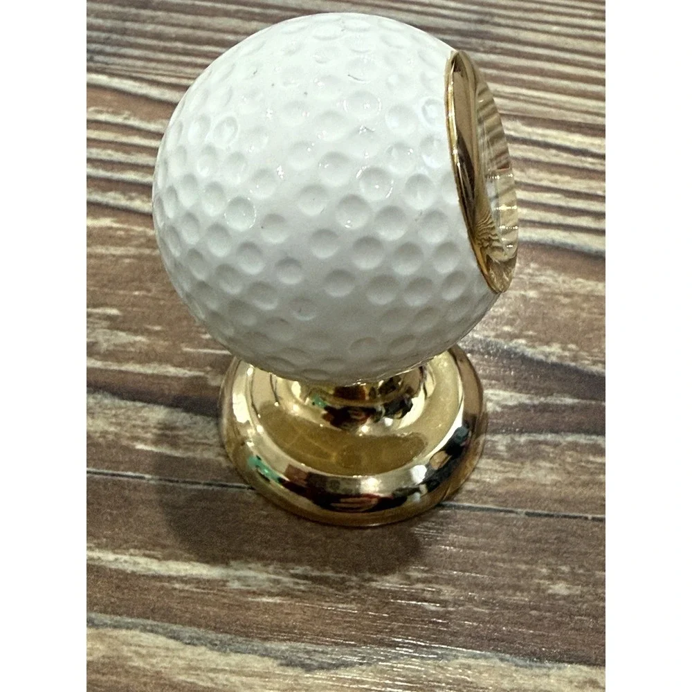 Vintage Quartz Clock Golf Ball Shaped Not tested B6